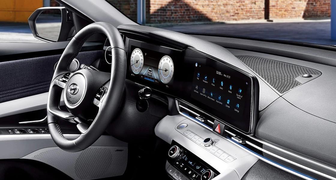 Giao diện trực quan Hyundai Elantra